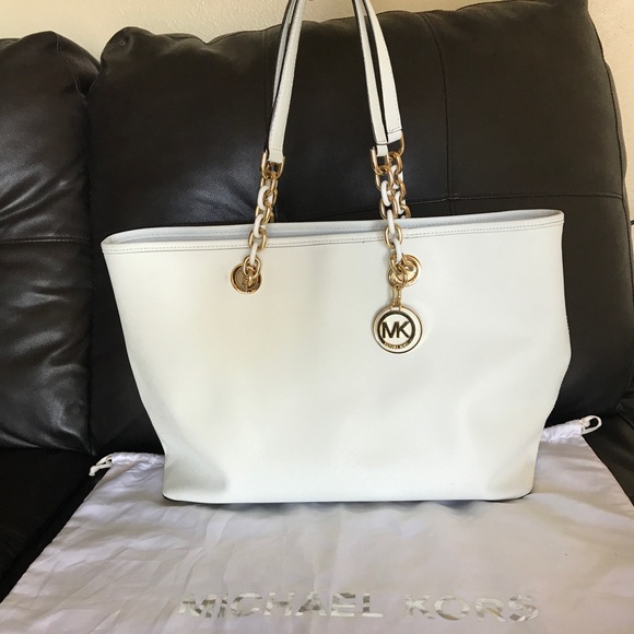Large Michael Kors Bag - Picture 1 of 8